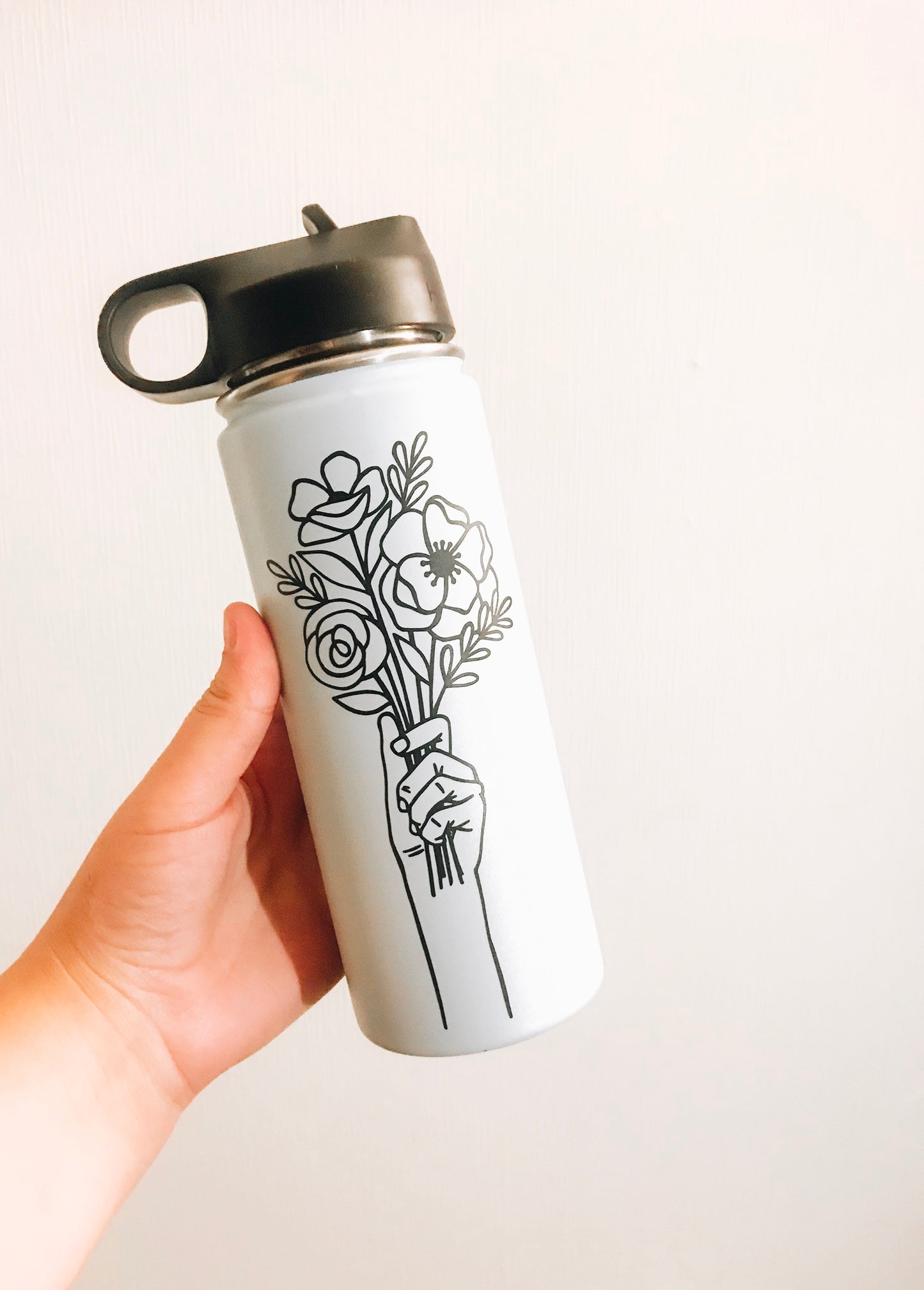 Floral Line Art Bouquet Decal